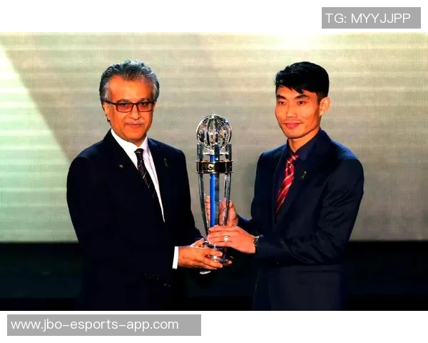 中国足球队新星崛起 谁是最具潜力的未来球王